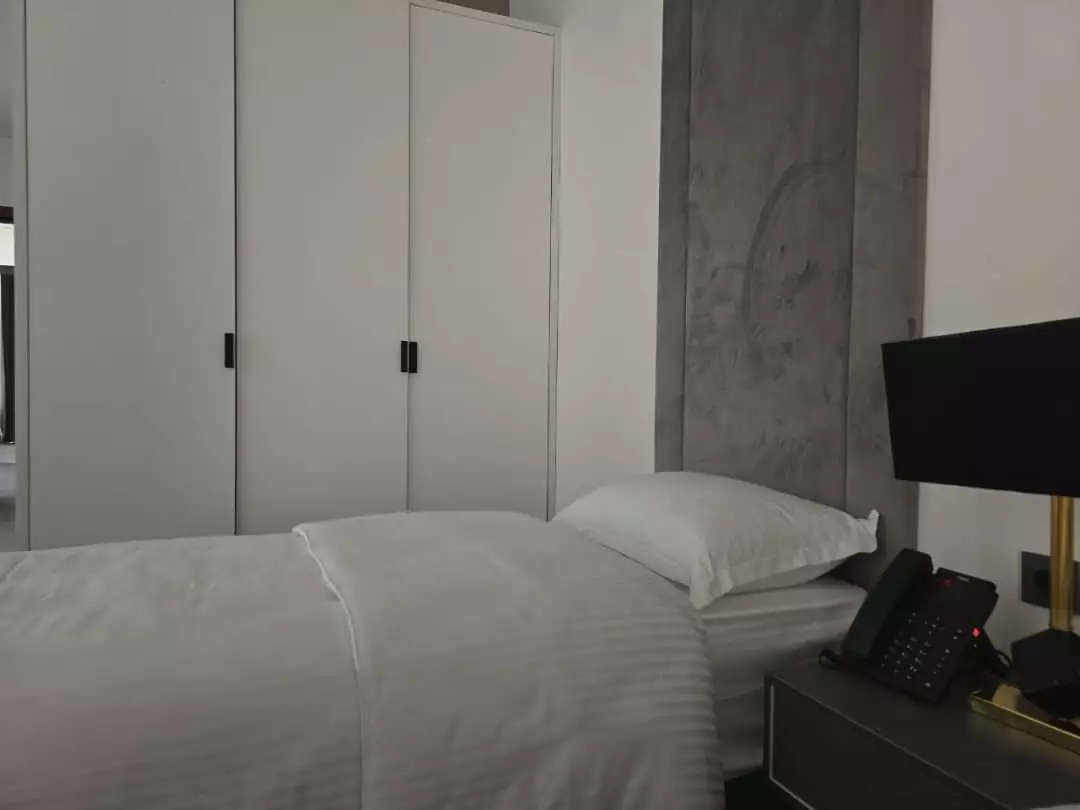 Alibaba https://cdn.alibaba.ir/ostorage/hotel-accommodation-images/6784fcf47e75320ec908012d_هتل بزرگ خورشید بوشهر - تویین (2).webp